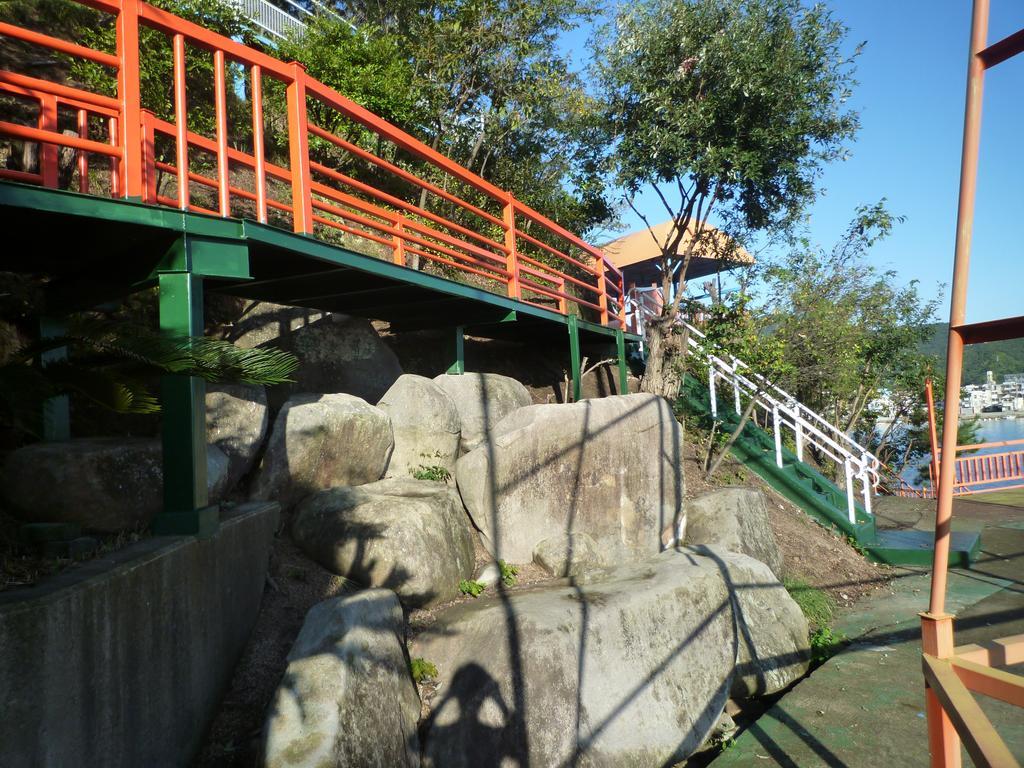 Sea Side Hostel Light House Onomichi Buitenkant foto